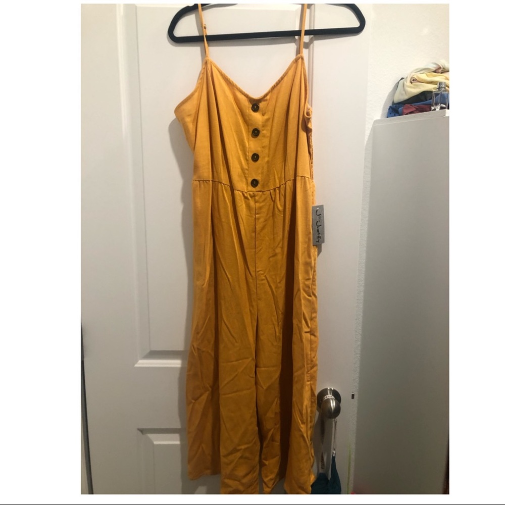Romper with pockets